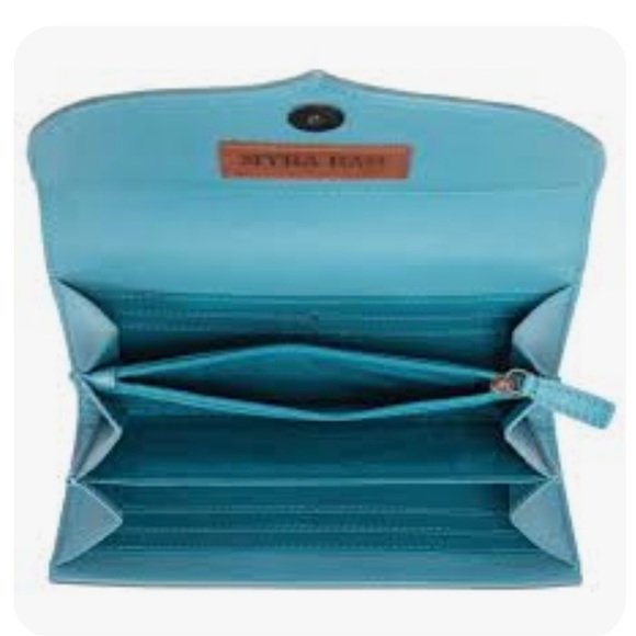 Myra Flower Crest Ridge Wallet 💥Last One! - Picture 5 of 5